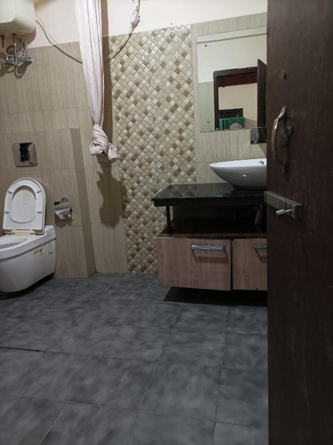Отель Abode Me Me Ai Haven Черапунджи Экстерьер фото
