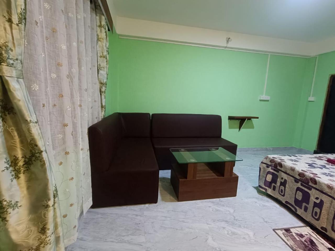 Отель Abode Me Me Ai Haven Черапунджи Экстерьер фото